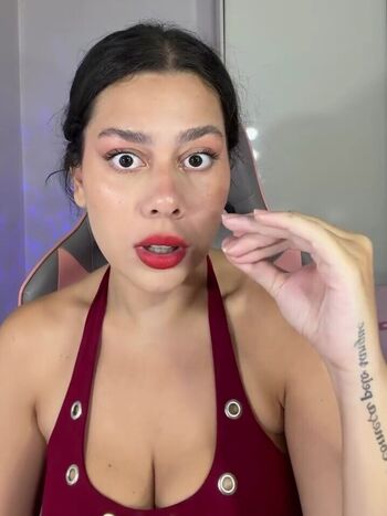 Julia alvarenga page leaked private photo uncensored HD quality