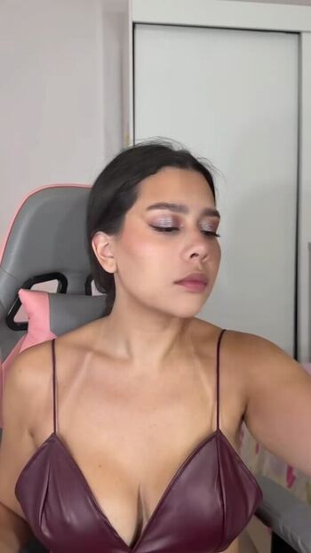 Julia alvarenga leaked private photo uncensored HD quality