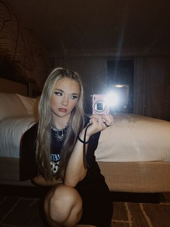 Julia hart leaked private photo uncensored HD quality