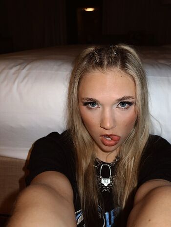 Julia hart leaked private photo uncensored HD quality
