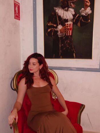 Julia linhares page leaked private photo uncensored HD quality