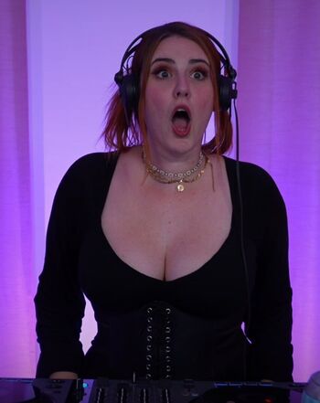 Juliaaab leaked private photo uncensored HD quality