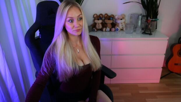 Kandyland page leaked private photo uncensored HD quality