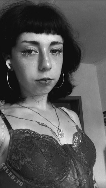 Karamelisiertt leaked private photo uncensored HD quality