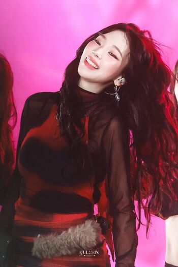 Katarinabluu  page leaked private photo uncensored HD quality