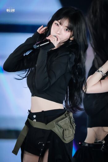 Katarinabluu  page leaked private photo uncensored HD quality