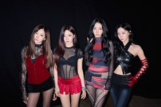 Katarinabluu  page leaked private photo uncensored HD quality