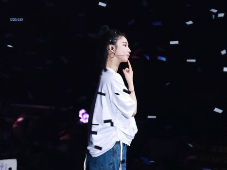 Katarinabluu  page leaked private photo uncensored HD quality