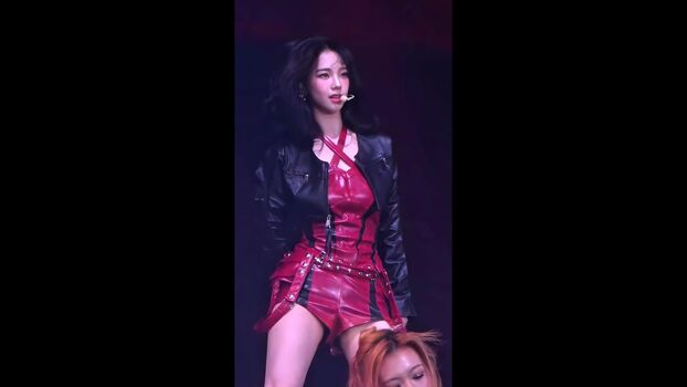 Katarinabluu  page leaked private photo uncensored HD quality