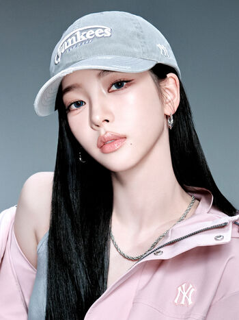 Katarinabluu  page leaked private photo uncensored HD quality