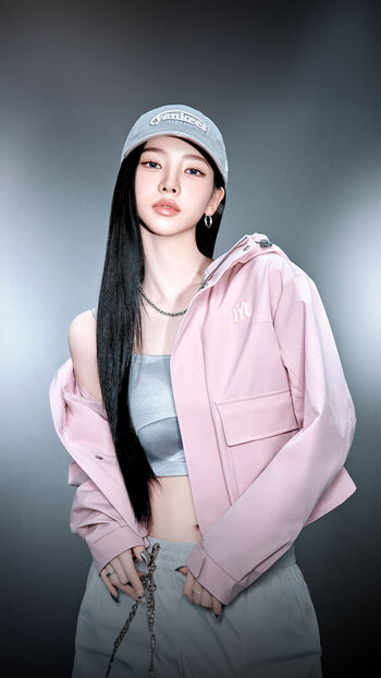 Katarinabluu  page leaked private photo uncensored HD quality