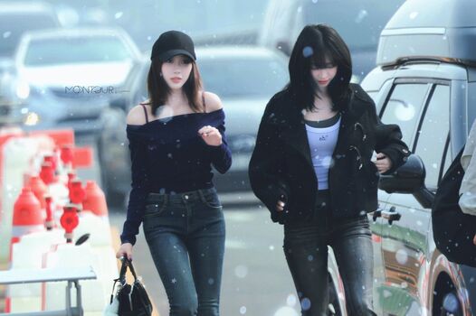 Katarinabluu  page leaked private photo uncensored HD quality