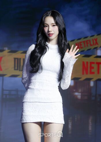 Katarinabluu  page leaked private photo uncensored HD quality