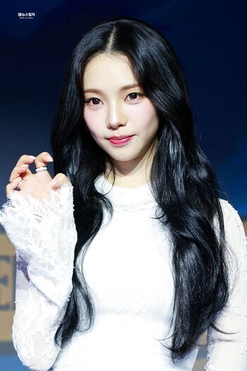 Katarinabluu  page leaked private photo uncensored HD quality