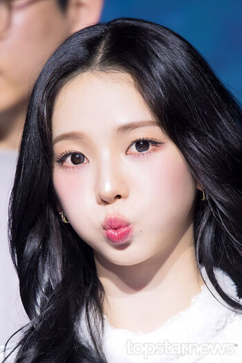 Katarinabluu  page leaked private photo uncensored HD quality