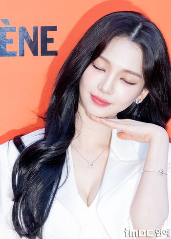 Katarinabluu  page leaked private photo uncensored HD quality