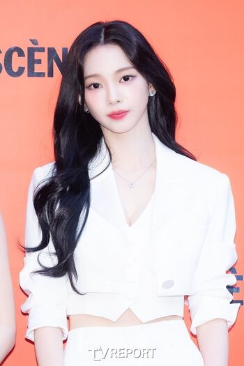 Katarinabluu  page leaked private photo uncensored HD quality