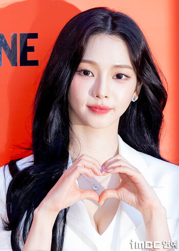 Katarinabluu  page leaked private photo uncensored HD quality