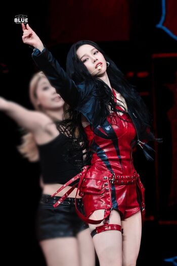 Katarinabluu  page leaked private photo uncensored HD quality