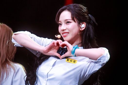 Katarinabluu  page leaked private photo uncensored HD quality