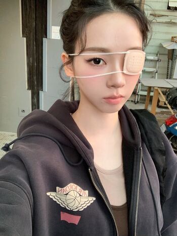 Katarinabluu  page leaked private photo uncensored HD quality