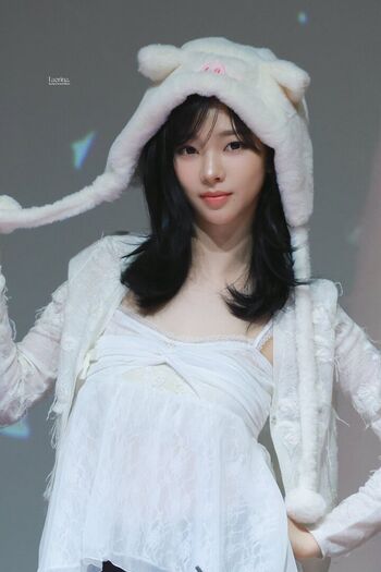 Katarinabluu  page leaked private photo uncensored HD quality