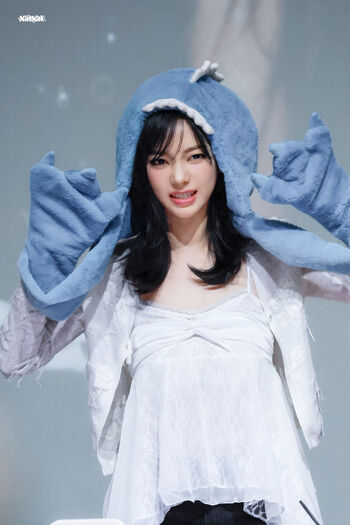 Katarinabluu  page leaked private photo uncensored HD quality