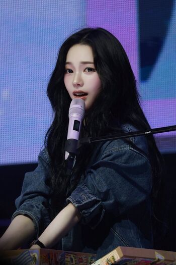 Katarinabluu  page leaked private photo uncensored HD quality