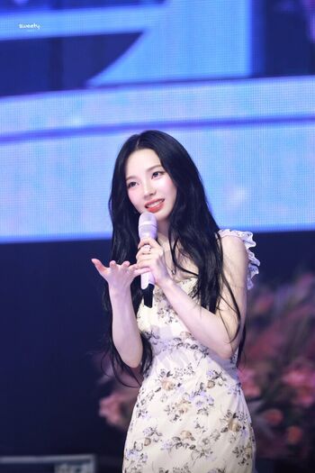 Katarinabluu  page leaked private photo uncensored HD quality