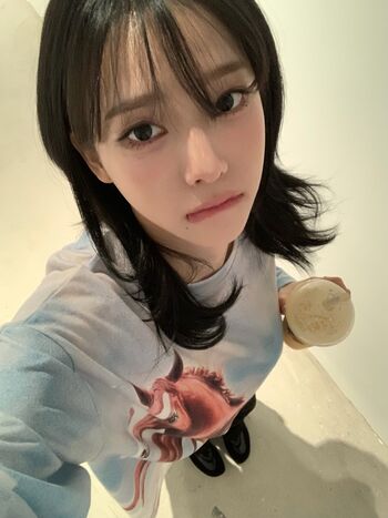 Katarinabluu  page leaked private photo uncensored HD quality