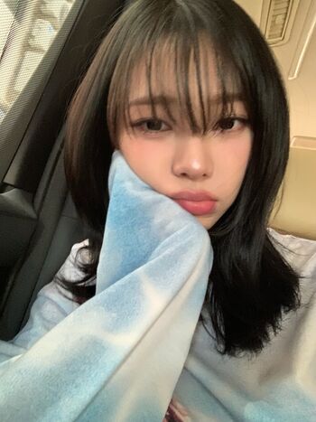 Katarinabluu  page leaked private photo uncensored HD quality