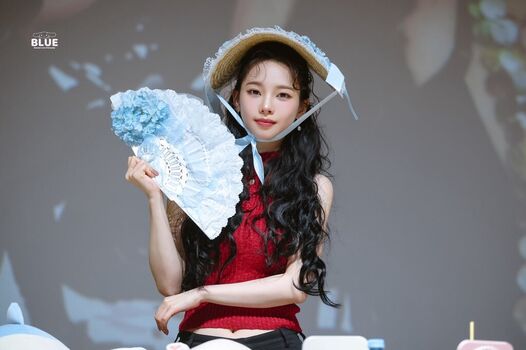 Katarinabluu  page leaked private photo uncensored HD quality