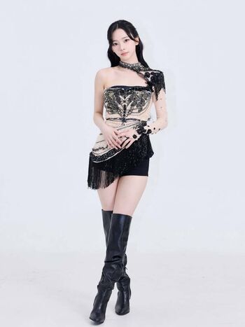 Katarinabluu  page leaked private photo uncensored HD quality