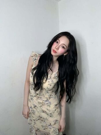 Katarinabluu  page leaked private photo uncensored HD quality