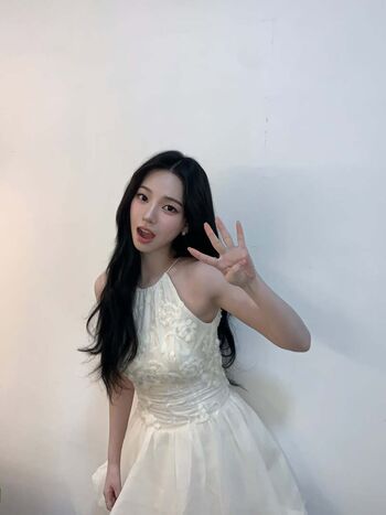 Katarinabluu  page leaked private photo uncensored HD quality