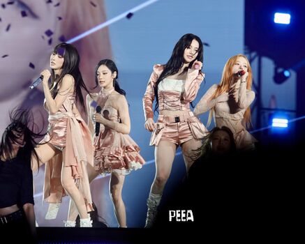 Katarinabluu  page leaked private photo uncensored HD quality