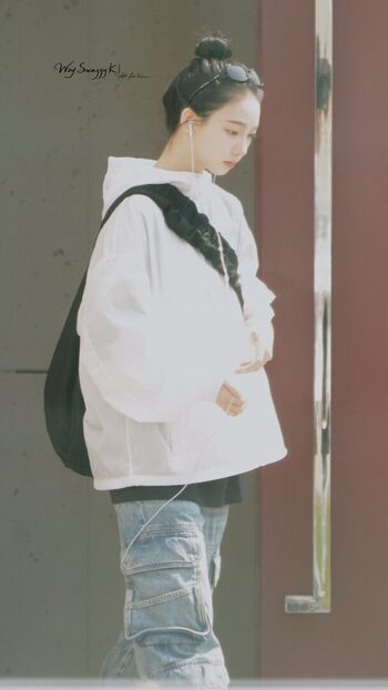 Katarinabluu  page leaked private photo uncensored HD quality