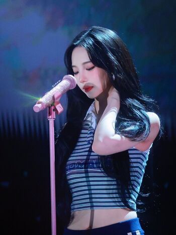 Katarinabluu  page leaked private photo uncensored HD quality