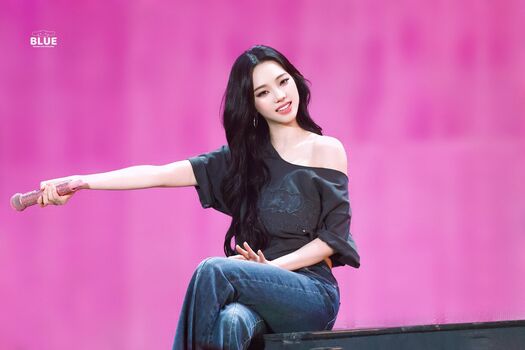 Katarinabluu  page leaked private photo uncensored HD quality