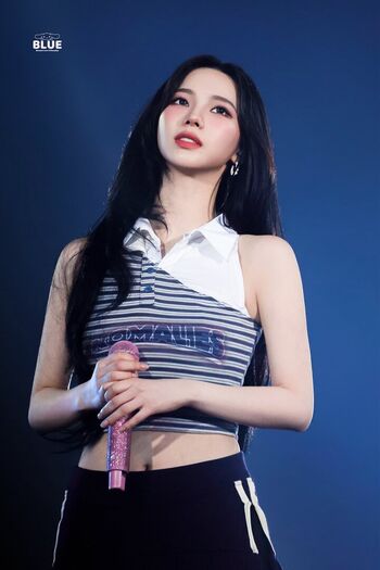 Katarinabluu  page leaked private photo uncensored HD quality