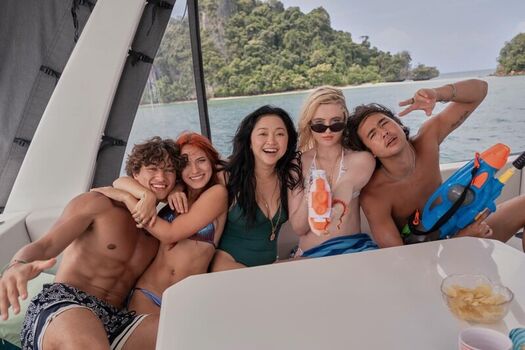 Kathrynton page leaked private photo uncensored HD quality