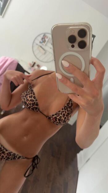 Kelly aubin leaked private photo uncensored HD quality