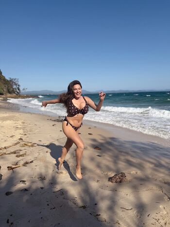 Kelly brook leaked private photo uncensored HD quality