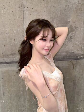Kim chaewon leaked private photo uncensored HD quality