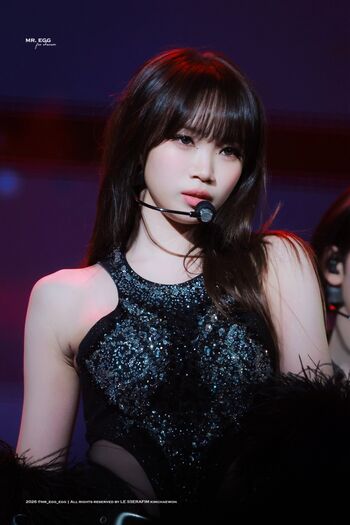 Kim chaewon  page leaked private photo uncensored HD quality