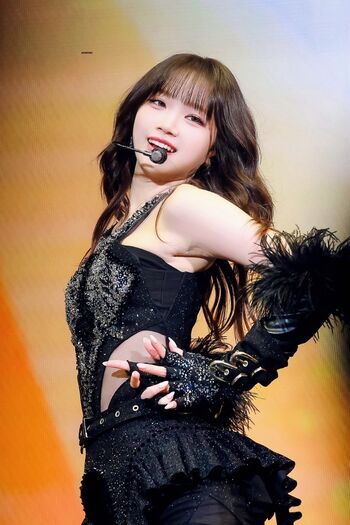 Kim chaewon  page leaked private photo uncensored HD quality