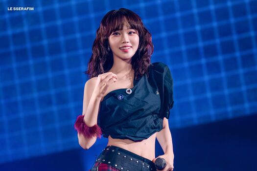 Kim chaewon  page leaked private photo uncensored HD quality