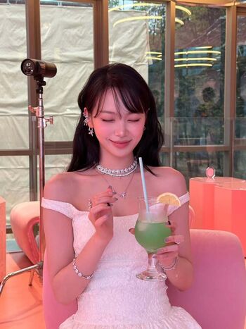 Kim chaewon  page leaked private photo uncensored HD quality