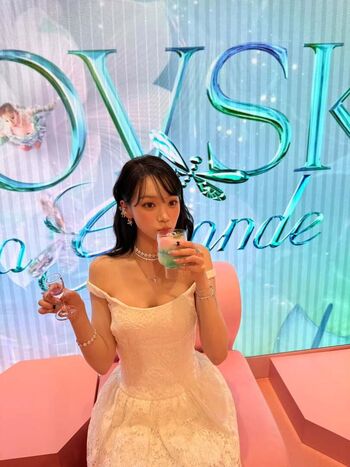 Kim chaewon  page leaked private photo uncensored HD quality