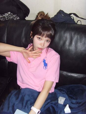 Kim chaewon  page leaked private photo uncensored HD quality